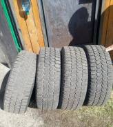 Yokohama Ice Guard. Зимние, шипованные, износ: 20%, 4 шт