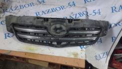 Решетка радиатора. Toyota Corolla, ZRE151