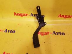 Педаль акселератора. Ford Focus, DFW, DNW, DBW Двигатели: ZETECSE, TIVCT