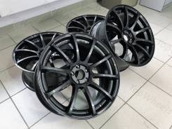 Advan Racing RS. 8.5x18, 5x114.30, ET38, ЦО 67,1 мм.