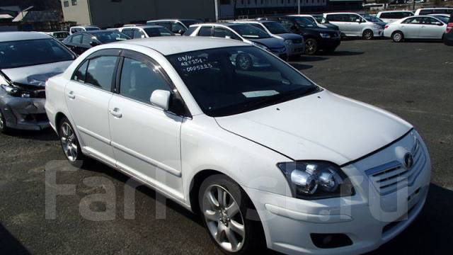 Toyota avensis azt251