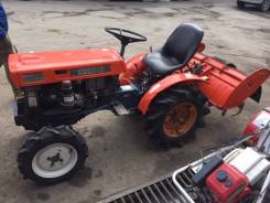 Kubota B6000. Японский минитрактор kubota b6000 4wd, 650 куб. см.