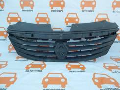 Решётка радиатора Renault Logan 2