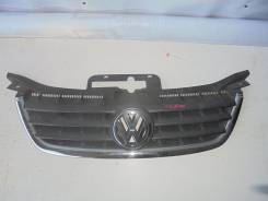 Решетка радиатора. Volkswagen Touran, 1T3