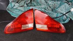 Стоп-сигнал. Toyota Ipsum, ACM21, ACM26 Toyota Avensis Verso Двигатель 2AZFE