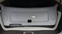 Обшивка двери. Toyota Ipsum, ACM21, ACM26 Toyota Picnic Verso, ACM20 Toyota Avensis Verso, ACM21, ACM20 Двигатели: 2AZFE, 1AZFE