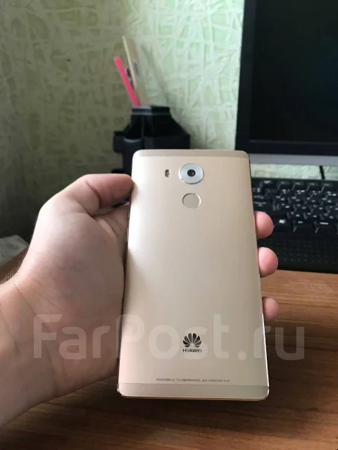Huawei Mate 8. �/� ����