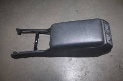 Подлокотник. Mercedes-Benz E-Class, W210