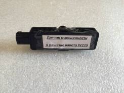 Патрубок воздухозаборника. Mercedes-Benz S-Class, W220