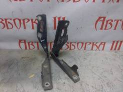 Крепление капота. Subaru Legacy, BC5, BC3, BC4, BC2 Двигатель EJ18