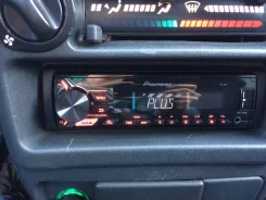 Pioneer MVH-190UB ����