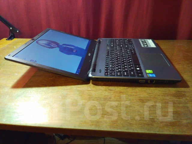 Acer Aspire E5-571G. 15.6", 2,4����, ��� 8 ��, ���� 1 000���, WiFi: 1, Bluetooth: 1, ����������� �� 5��. ����