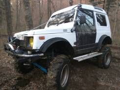 Suzuki Jimny. механика, 4wd, 1.3 (86 л.с.), бензин, 90 000 тыс. км