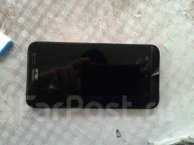 Asus ZenFone 2 ze500cl. �/� ����