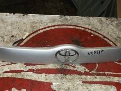 Накладка на дверь багажника TOYOTA SUCCEED