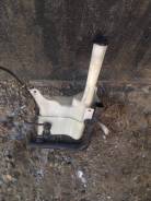 Бачок стеклоомывателя. Toyota GS300, JZS160 Toyota Aristo, JZS161, JZS160