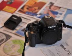 Canon EOS 450D Body. 10 - 14.9 Мп