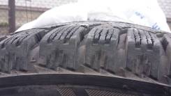 Bridgestone Ice Cruiser 7000. Зимние, шипованные, 2013 год, износ: 50%, 4 шт