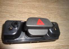 Кнопка включения аварийной сигнализации. Ford Fiesta Ford Fusion Ford Focus