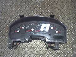 Щиток приборов (приборная панель) Ford Explorer 2001-2005