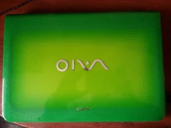 Sony VAIO VPC-EA1S1R. 14", ��� 4 ��, ���� 500���, WiFi: 1, Bluetooth: 1, ����������� �� 3��. ����