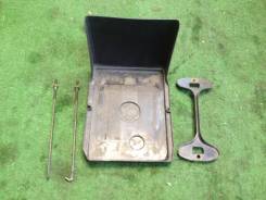 Крепление аккумулятора. Subaru Legacy Lancaster, BHE, BH9 Subaru Forester, SF5, SG5, SF9, SG9 Subaru Impreza, GGC, GFA, GGA, GD9, GG9, GD3, GF5, GC1...