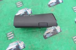 Бардачок. Toyota Corolla, ZRE142, NZE141 Toyota Corolla Axio, NZE141, ZRE144, NZE144, ZRE142 Toyota Corolla Fielder, NZE141G, ZRE144G, ZRE144, ZRE142G...
