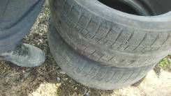 Bridgestone Blizzak Revo2. Всесезонные, износ: 90%, 2 шт