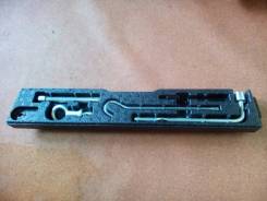 Ящик. Honda Stream, RN6, DBA-RN6, DBARN6