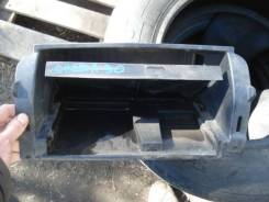 Бардачок. Toyota Cresta, JZX91, JZX90, JZX93, GX90, SX90, LX90 Toyota Mark II, GX90, JZX90, LX90, JZX91, JZX93, SX90 Toyota Chaser, SX90, LX90, GX90...