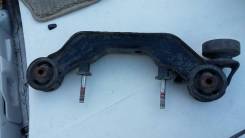 Крепление редуктора. Toyota Wish, ZGE25, ZNE14 Toyota Matrix, AZE144 Двигатели: 2ZRFAE, 1ZZFE, 2AZFE
