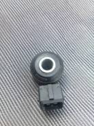 Датчик детонации. Nissan: Bluebird, X-Trail, King Cab, Presage, Avenir, NV200, Almera, Sunny, Micra C+C, Caravan, Cube, Bluebird Sylphy, Micra, Tino...