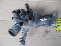 Корпус термостата. Toyota Crown, LS136 Двигатель 2L
