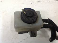 Бачок для тормозной жидкости. Toyota Harrier, MCU10, MCU15W, MCU15, MCU10W