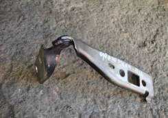 Крепление капота. Ford Fiesta, CBK Ford Fusion, CBK