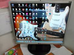 LG. 19" (48 см), технология LCD (ЖК)