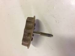 Крепление запасного колеса. Toyota Aristo, JZS161, JZS160