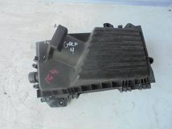 Корпус воздушного фильтра. Volkswagen Golf, 1J1, 4 Volkswagen Bora