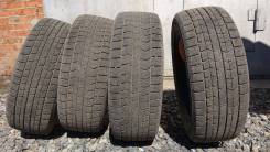 Dunlop Graspic DS3. Зимние, без шипов, 2010 год, износ: 50%, 4 шт