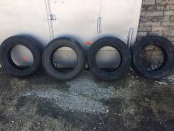 Bridgestone Dueler H/T D687. Летние, 2012 год, износ: 40%, 4 шт