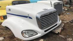 Капот. Freightliner Columbia