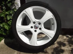 AWS. x18", 5x112 ����