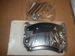 Колодка тормозная. Chevrolet: Tahoe, Silverado, Suburban, Express, Yukon, Astro, Avalanche GMC: Safari, Sierra, Suburban, Savana, Yukon Cadillac Escal...