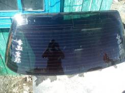 Стекло заднее. Nissan Pulsar, FN14