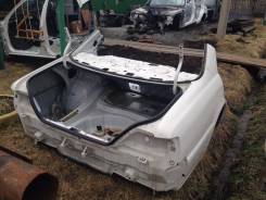 Задняя часть автомобиля. Toyota Cresta, JZX100