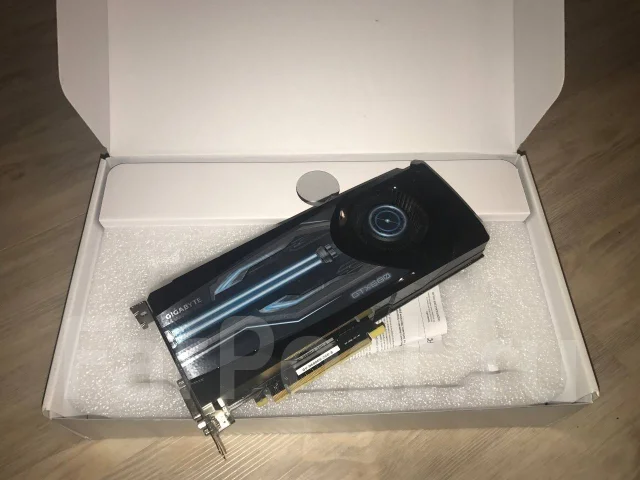 GeForce GTX 680 ����