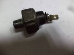 Датчик давления масла. Mitsubishi: Mirage, Delica Space Gear, Lancer Cedia, Sigma, Toppo BJ Wide, Legnum, Challenger, Grandis, Chariot, Pajero Mini, T...