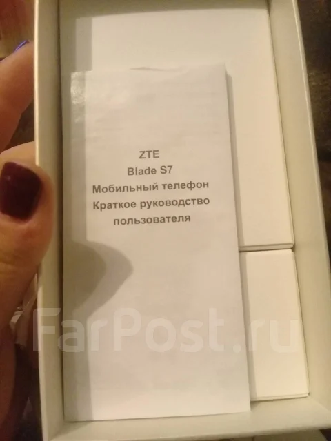 ZTE Blade S7. �/� ����