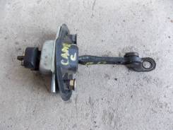 Ограничитель двери. Toyota Camry, SV40
