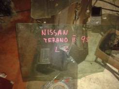 Стекло боковое. Nissan Terrano II